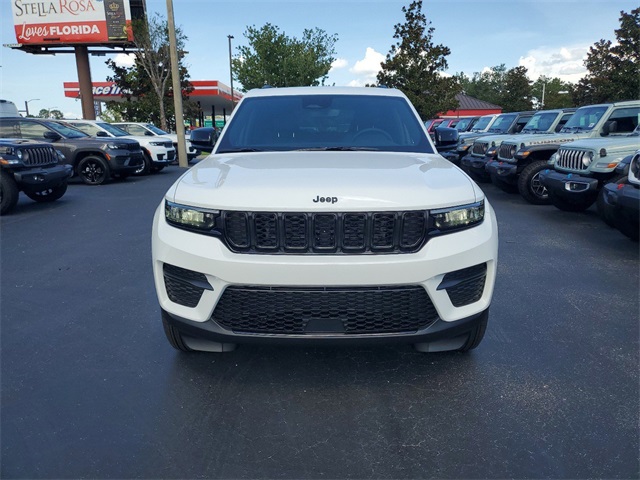 2024 Jeep Grand Cherokee Altitude 2