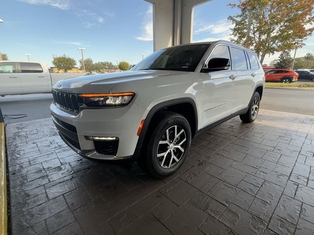 2024 Jeep Grand Cherokee L Limited 1