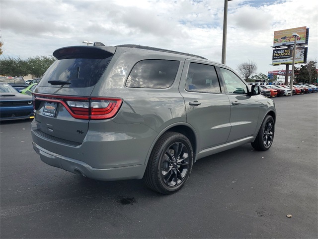 2024 Dodge Durango R/T 18