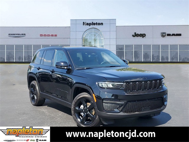 2024 Jeep Grand Cherokee Altitude 1