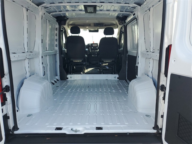 2024 Ram ProMaster 1500 Low Roof 19