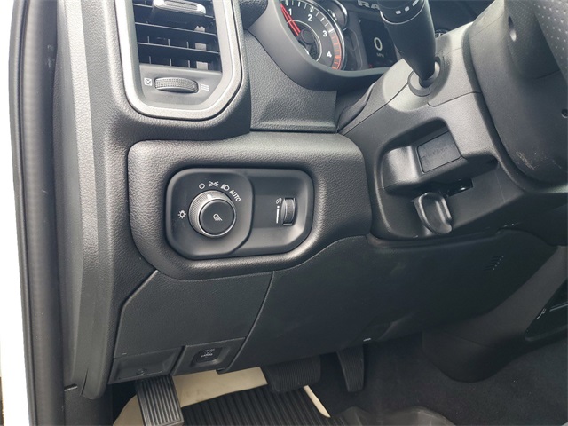 2024 Ram 2500 Tradesman 12