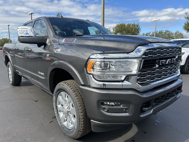 2024 Ram 3500 Limited 3