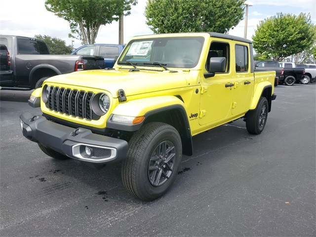 2024 Jeep Gladiator Sport 3