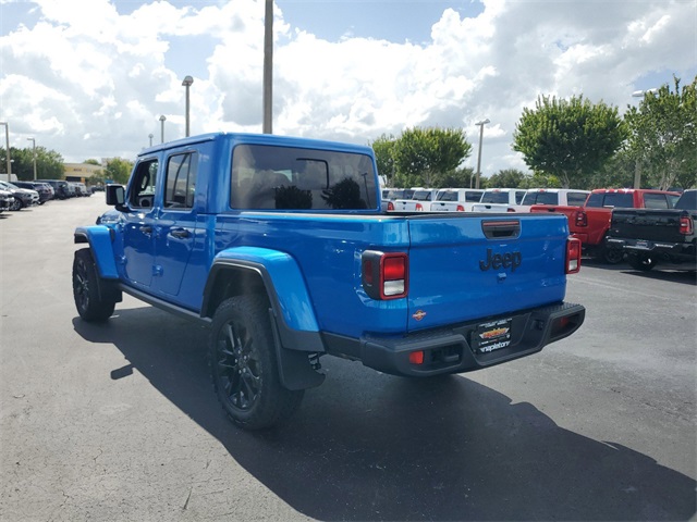 2024 Jeep Gladiator Sport 17