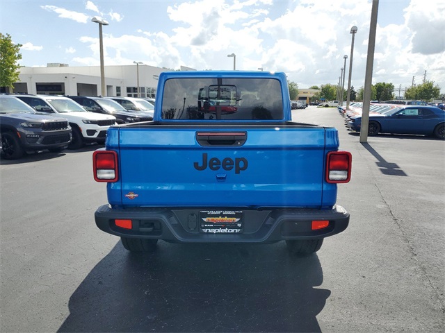 2024 Jeep Gladiator Sport 18