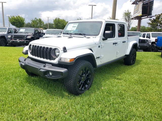 2024 Jeep Gladiator Sport 3