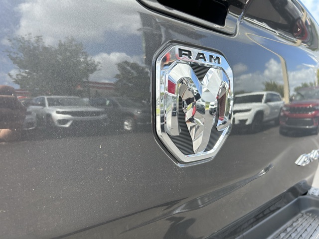 2024 Ram 1500 Laramie 7