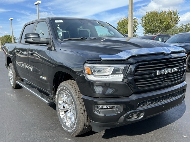 2024 Ram 1500 Laramie 3