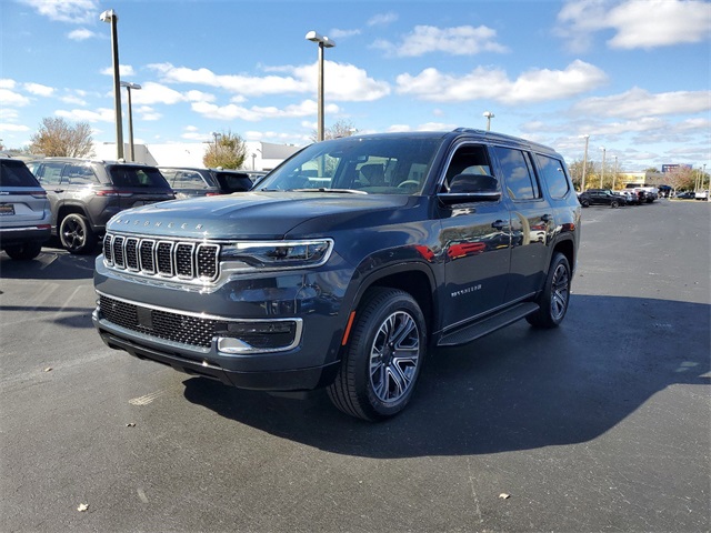 2024 Jeep Wagoneer Base 3