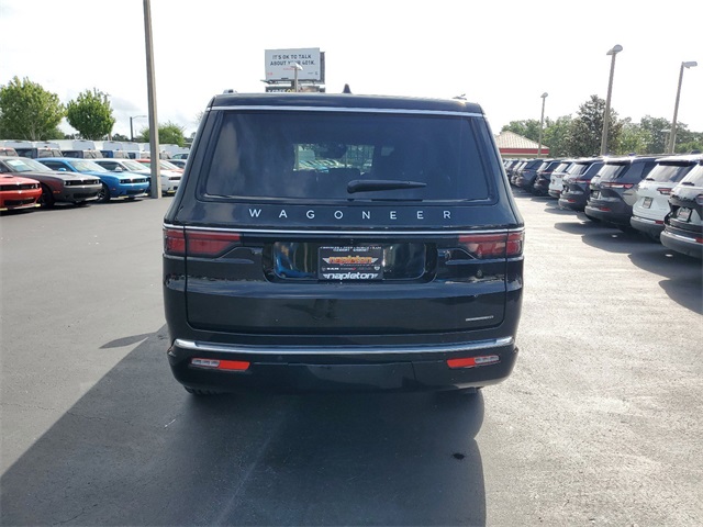 2024 Jeep Wagoneer Series II 19