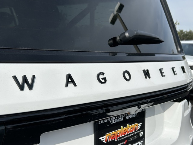 2024 Jeep Wagoneer L Series II 7