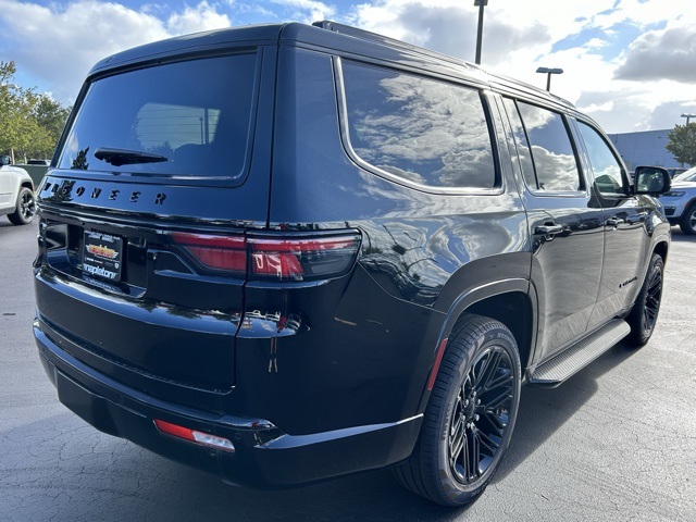 2024 Jeep Wagoneer Series II 5