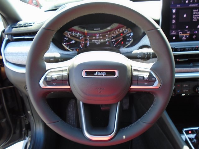 2024 Jeep Compass Latitude 21