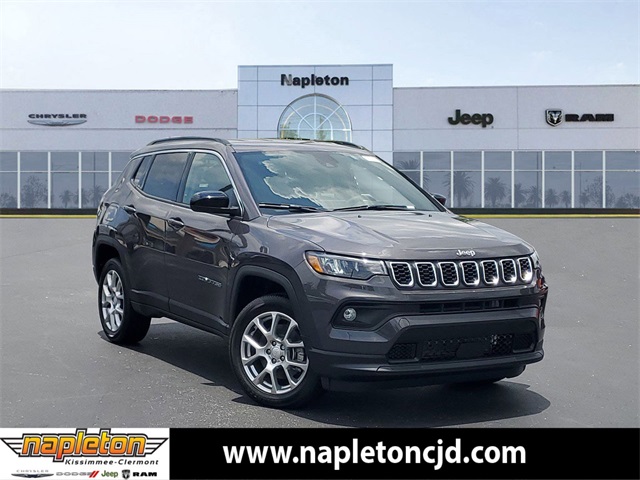 2024 Jeep Compass Latitude Lux 1