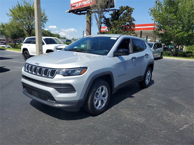 2024 Jeep Compass Sport 3