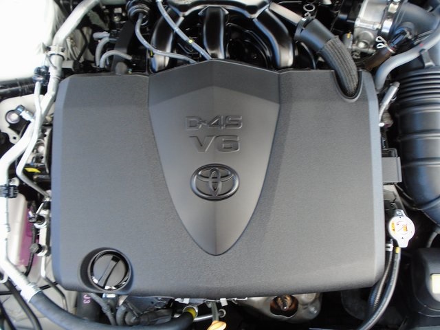 2024 Toyota Camry XSE V6 27