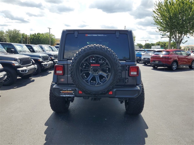 2024 Jeep Wrangler Willys 17