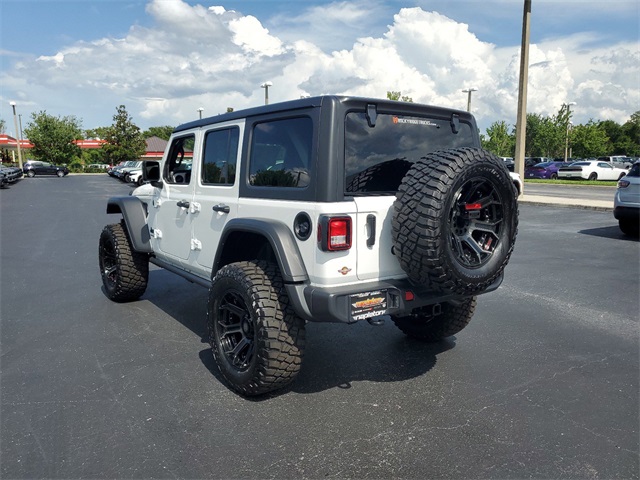 2024 Jeep Wrangler Willys 17