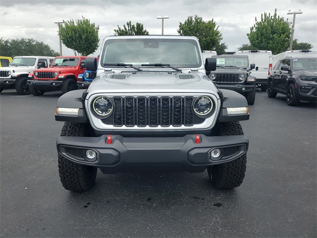 2024 Jeep Wrangler Rubicon 2