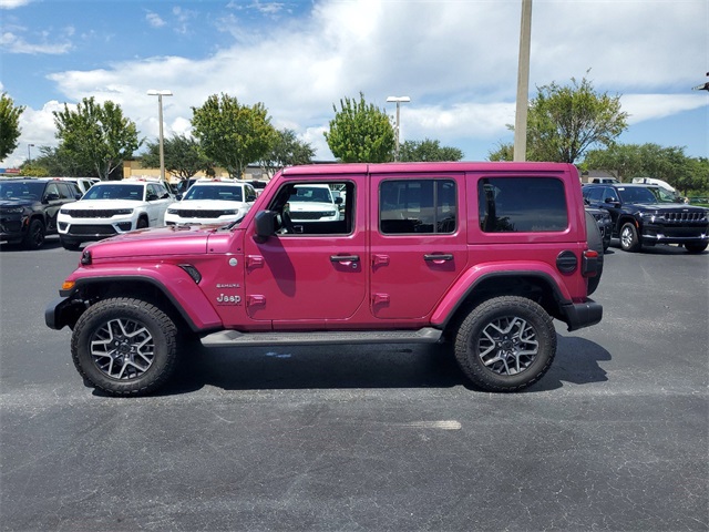 2024 Jeep Wrangler Sahara 5