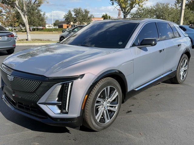 2024 Cadillac LYRIQ Luxury 3