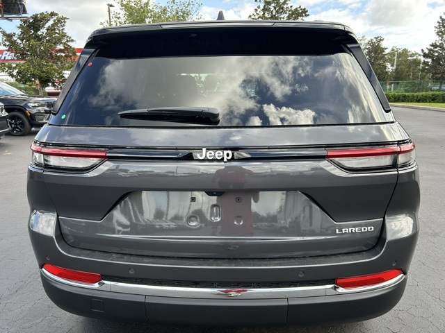 2025 Jeep Grand Cherokee Laredo 6