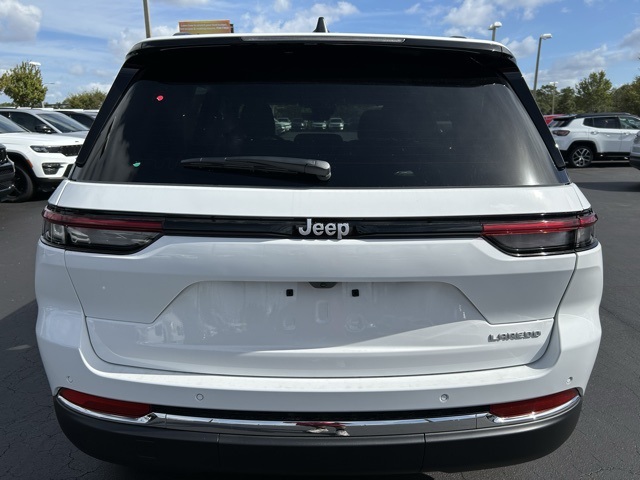 2025 Jeep Grand Cherokee Laredo 6