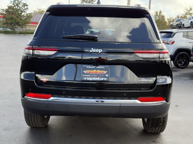 2025 Jeep Grand Cherokee Laredo 6