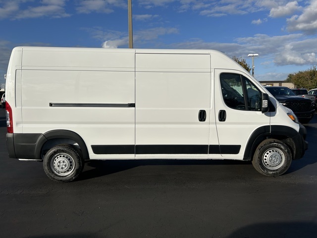 2025 Ram ProMaster 2500 High Roof 4