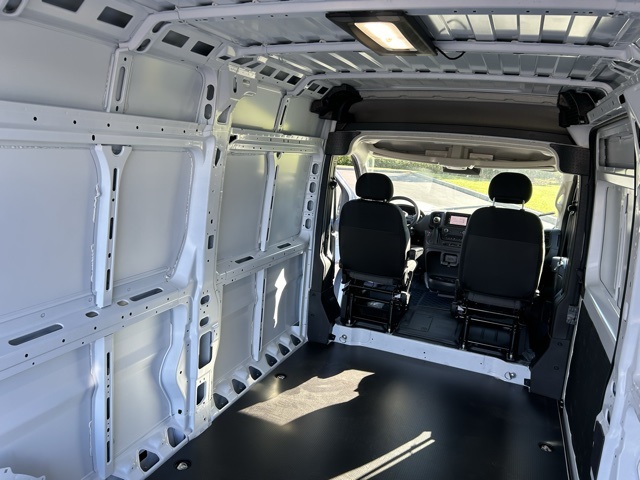 2025 Ram ProMaster 2500 High Roof 10