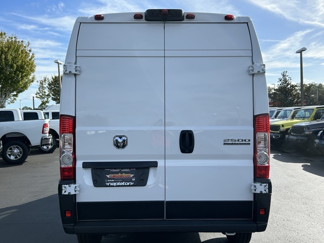 2025 Ram ProMaster 2500 High Roof 6