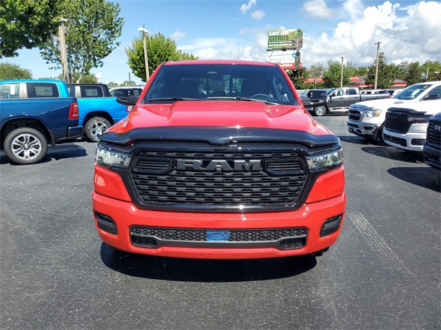 2025 Ram 1500 Big Horn/Lone Star 2