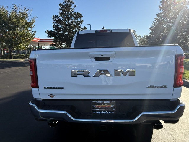 2025 Ram 1500 Laramie 6