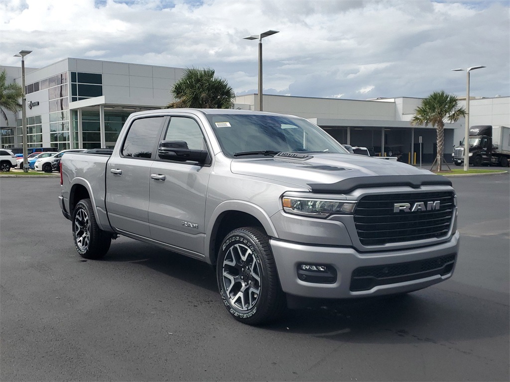 2025 Ram 1500 Laramie 1