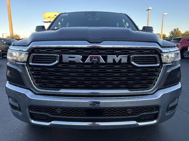 2025 Ram 1500 Big Horn/Lone Star 2