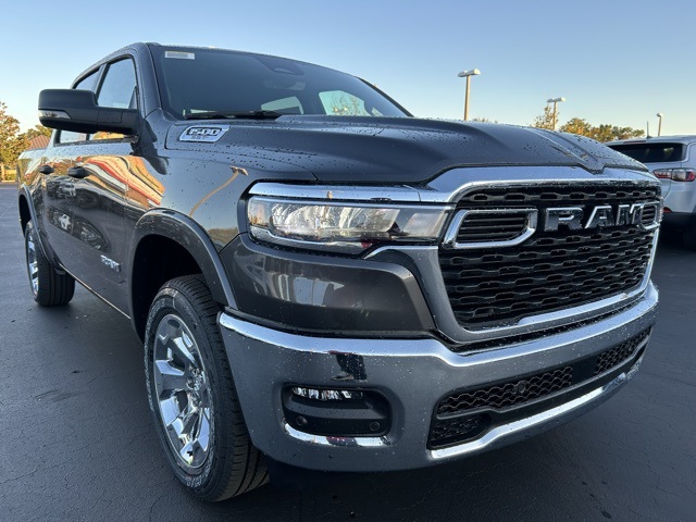 2025 Ram 1500 Big Horn/Lone Star 3