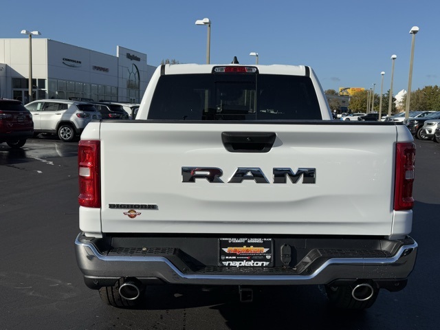 2025 Ram 1500 Big Horn/Lone Star 5