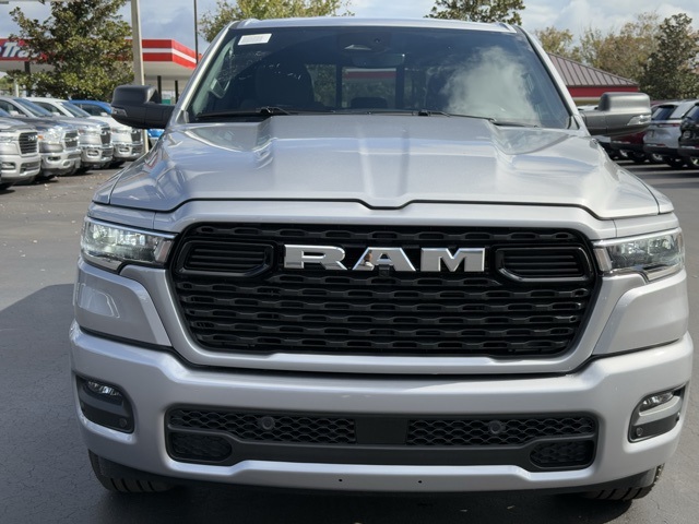 2025 Ram 1500 Big Horn/Lone Star 2