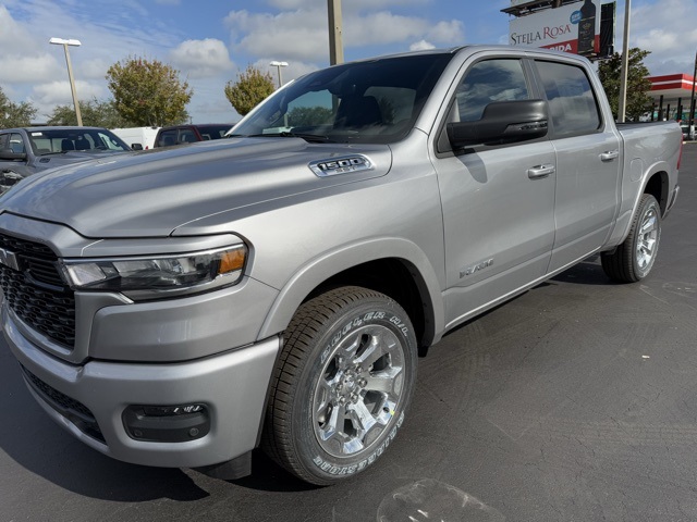 2025 Ram 1500 Big Horn/Lone Star 3