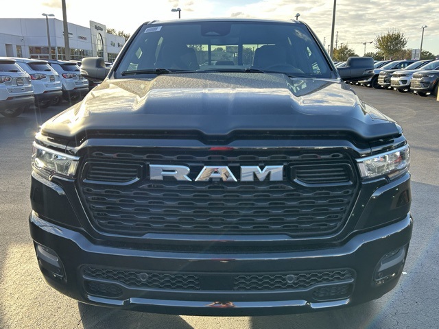 2025 Ram 1500 Big Horn/Lone Star 2