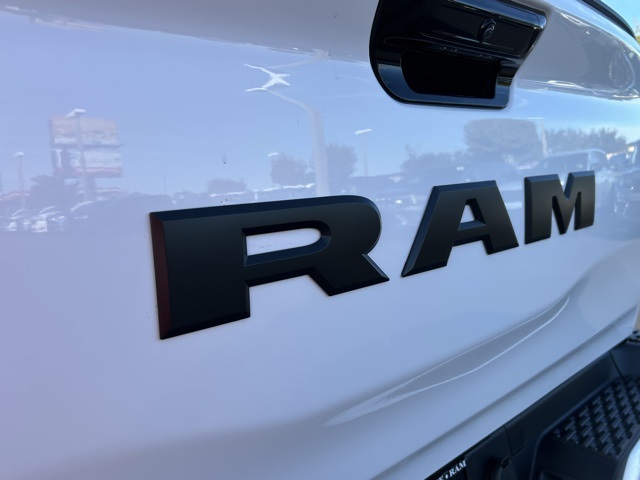 2025 Ram 1500 Big Horn/Lone Star 7