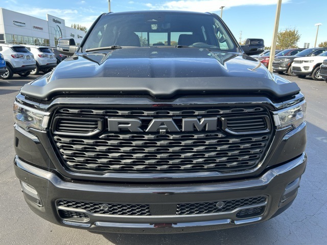 2025 Ram 1500 Big Horn/Lone Star 2