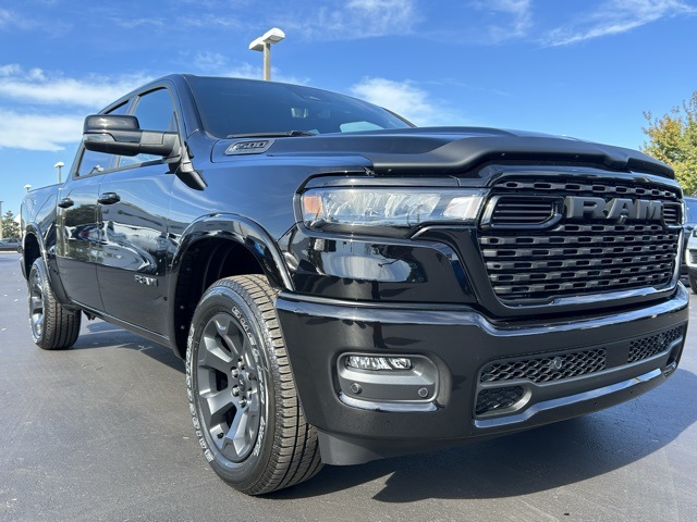 2025 Ram 1500 Big Horn/Lone Star 3