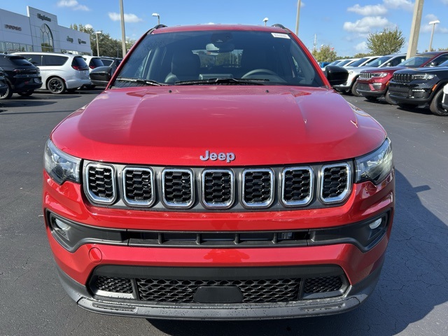 2025 Jeep Compass Latitude 2