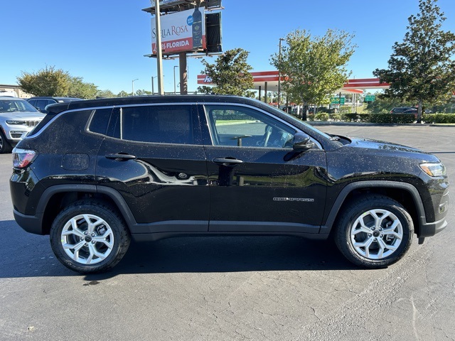 2025 Jeep Compass Sport 4