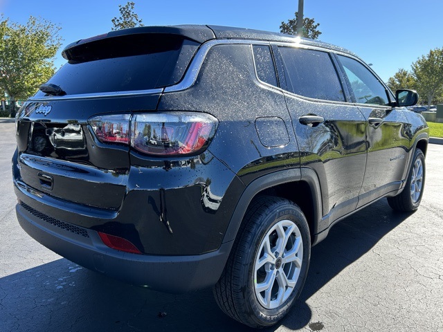 2025 Jeep Compass Sport 5