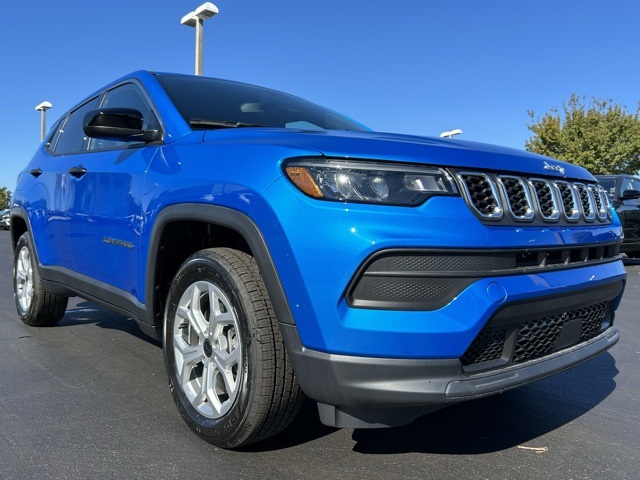 2025 Jeep Compass Sport 3