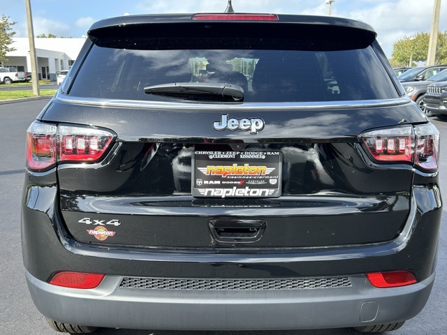 2025 Jeep Compass Sport 5