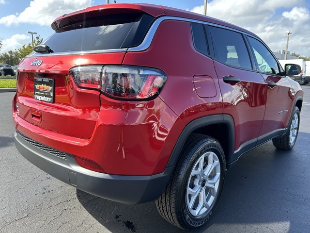 2025 Jeep Compass Sport 5